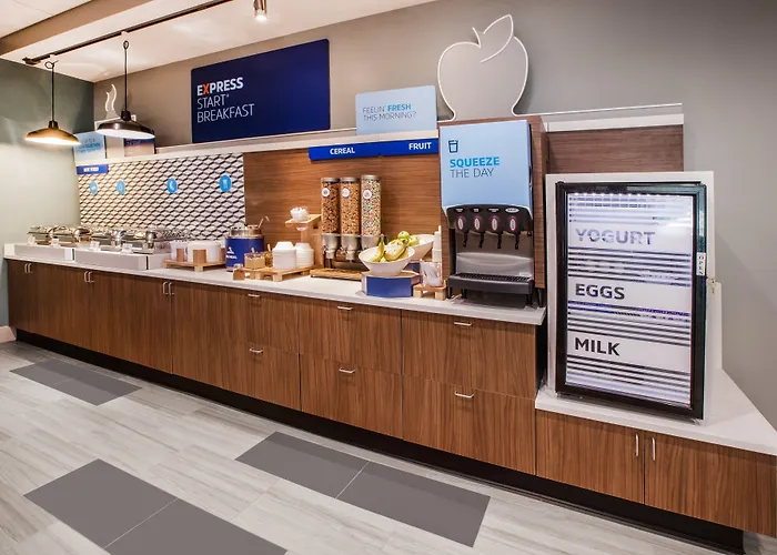 Holiday Inn Express Hotel & Suites Clearfield By Ihg